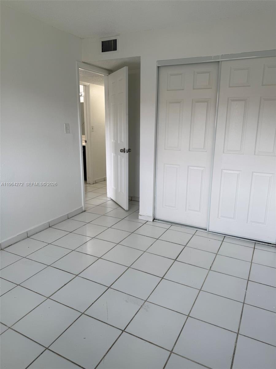 WATERSIDE TOWNHOMES SEC 3 - Residential