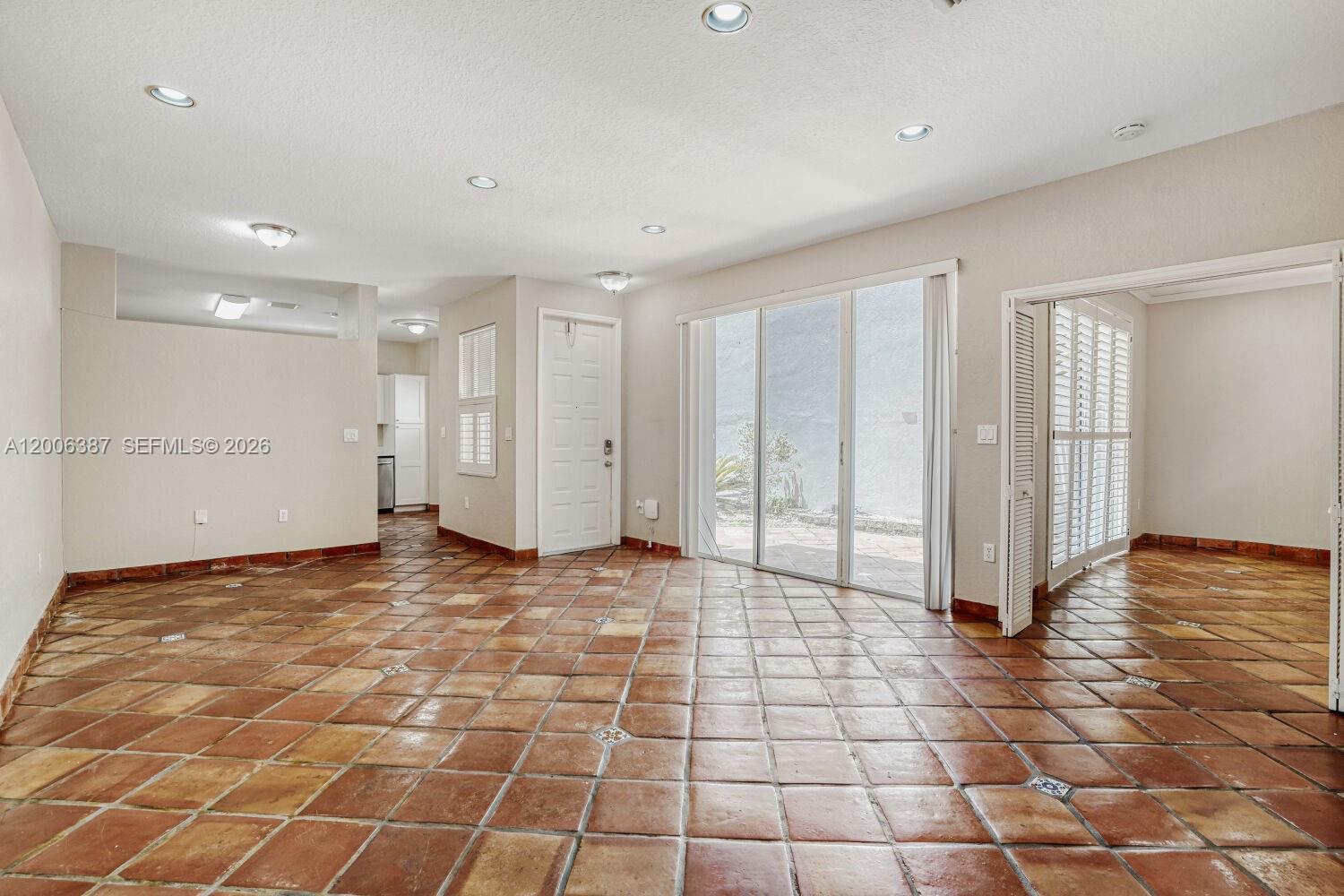941 Doveplum Ct