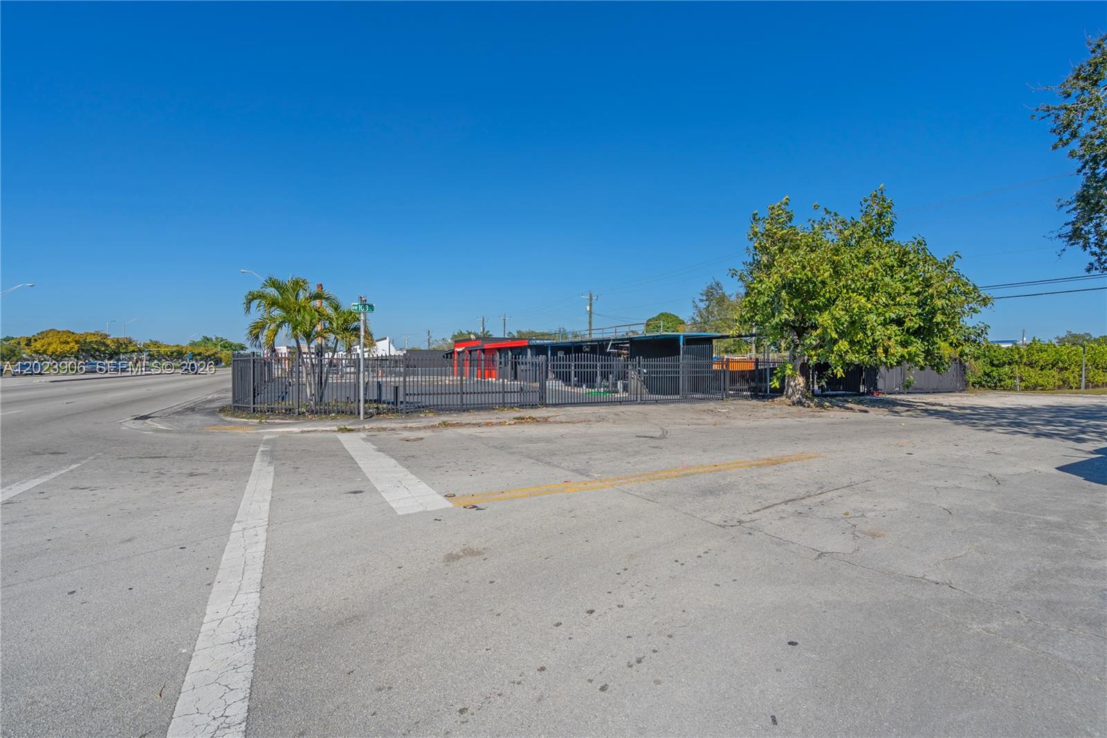 10801 NW 27th Ave