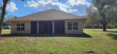 A home in Okeechobee