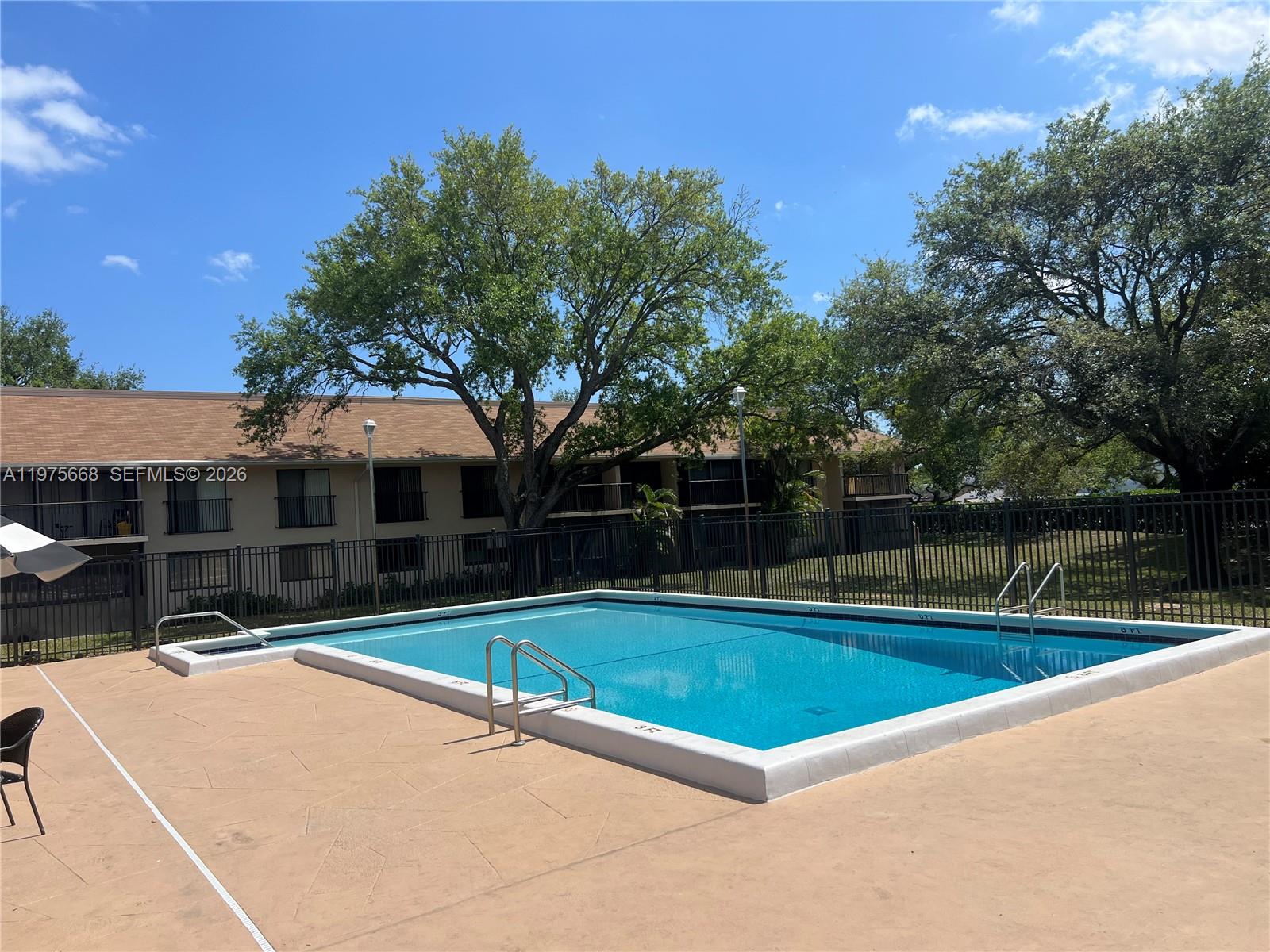 HAMPTON COURT CONDO - Residential Lease