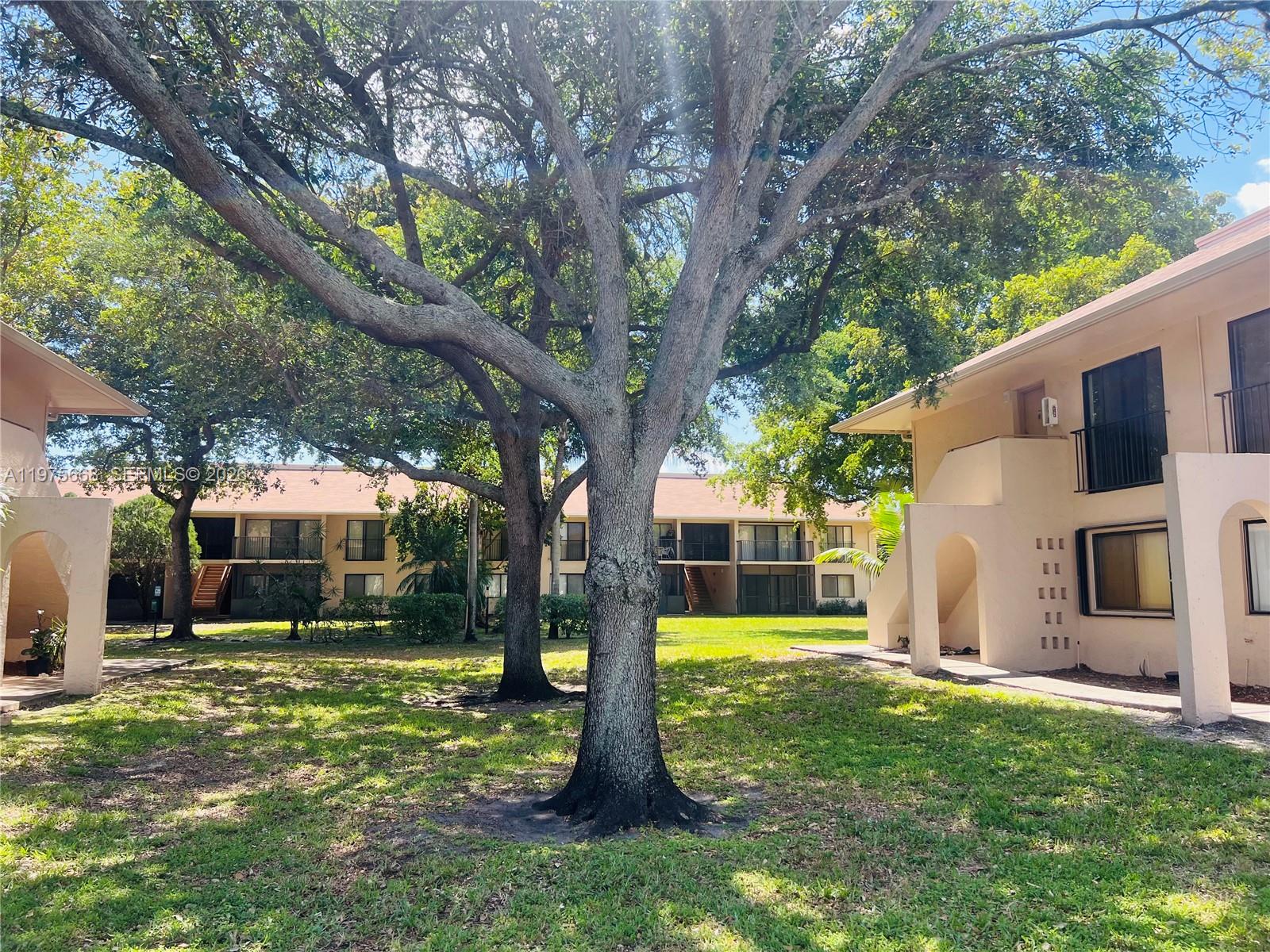 HAMPTON COURT CONDO - Residential Lease