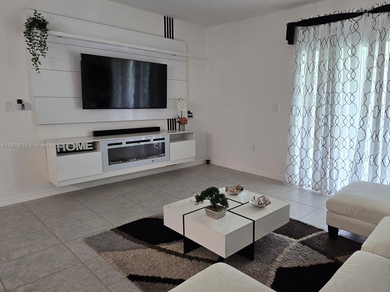 Hammock Reserve - Residential