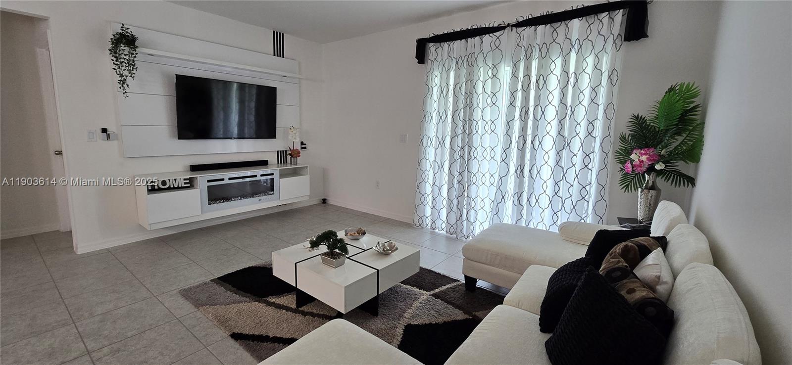 Hammock Reserve - Residential