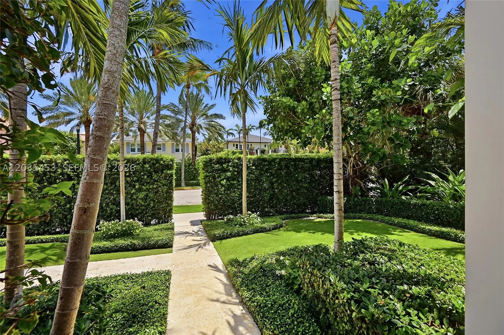 Located on the coveted ocean block of Chilean Avenue, this like-new Be – image 5