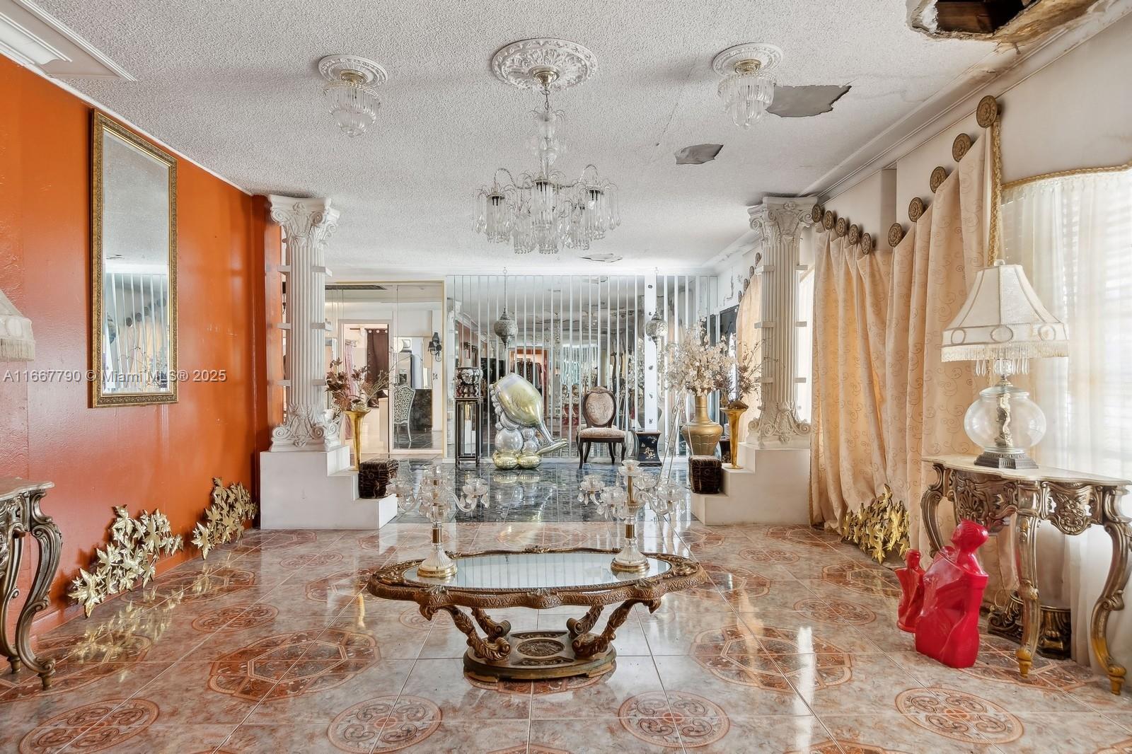 7TH AVENUE HIGHLANDS - Residential