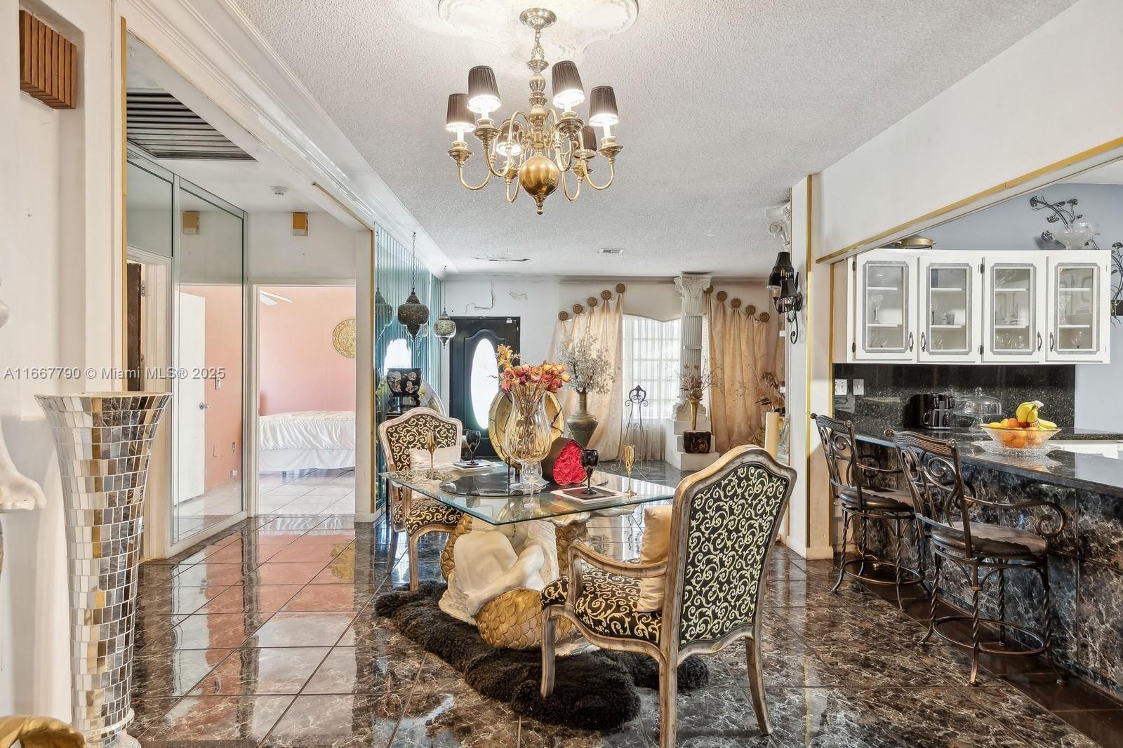 7TH AVENUE HIGHLANDS - Residential