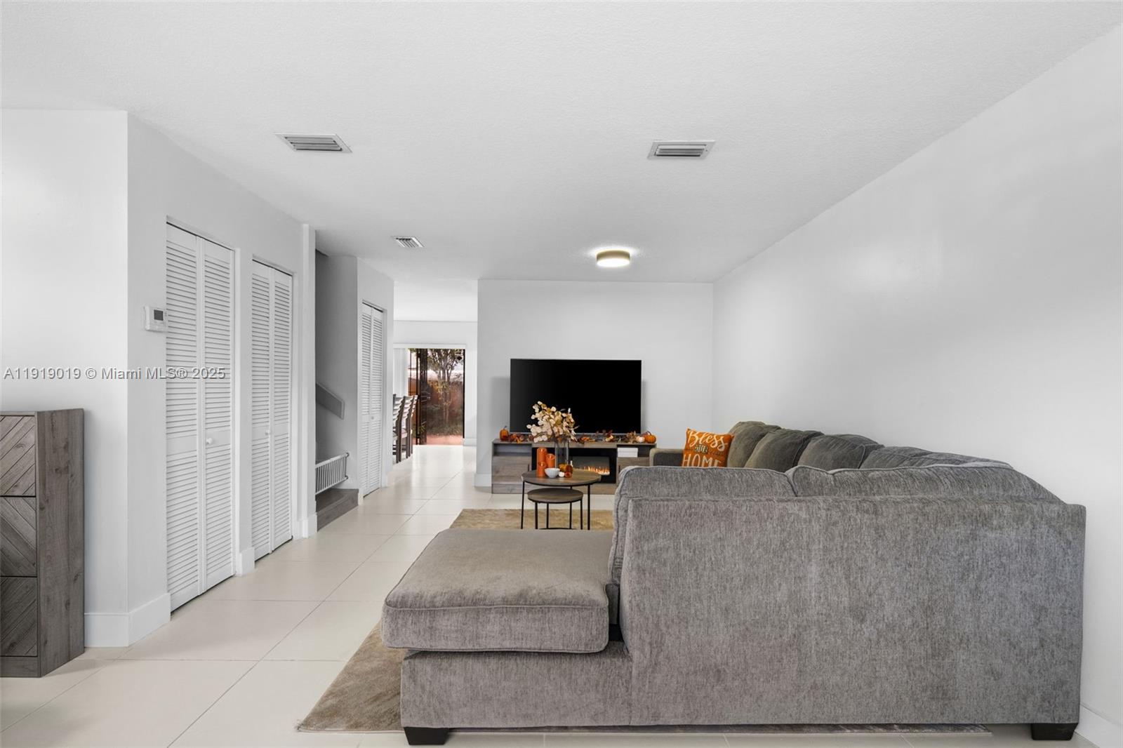 PATIO GRANDE TOWNHOMES CO - Residential