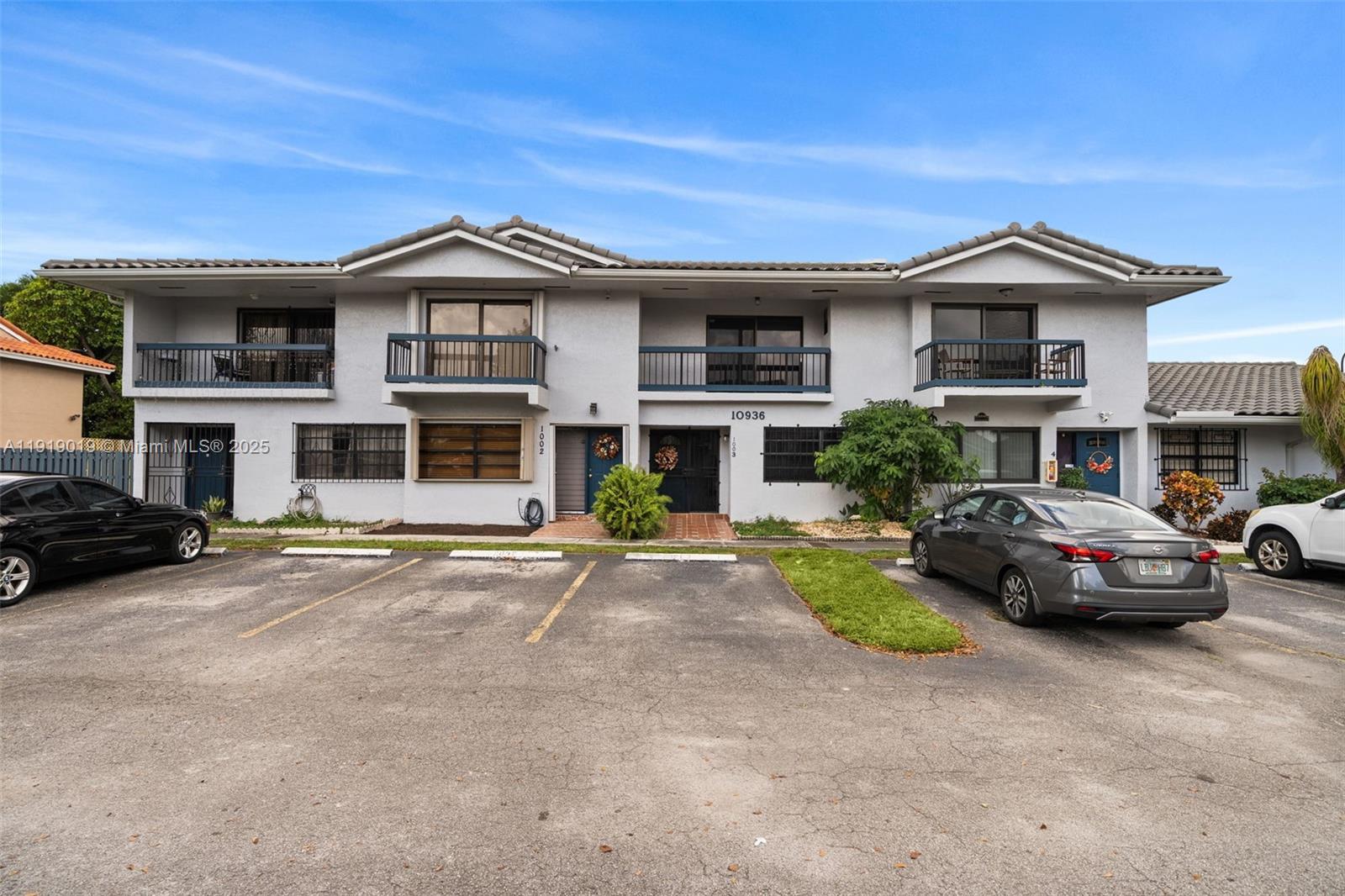 PATIO GRANDE TOWNHOMES CO - Residential