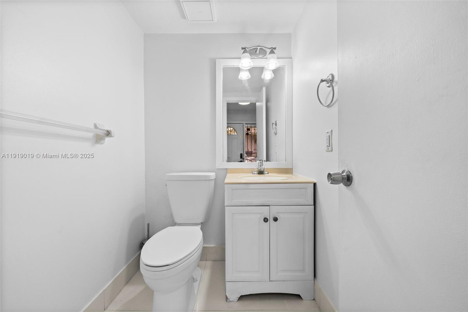 PATIO GRANDE TOWNHOMES CO - Residential