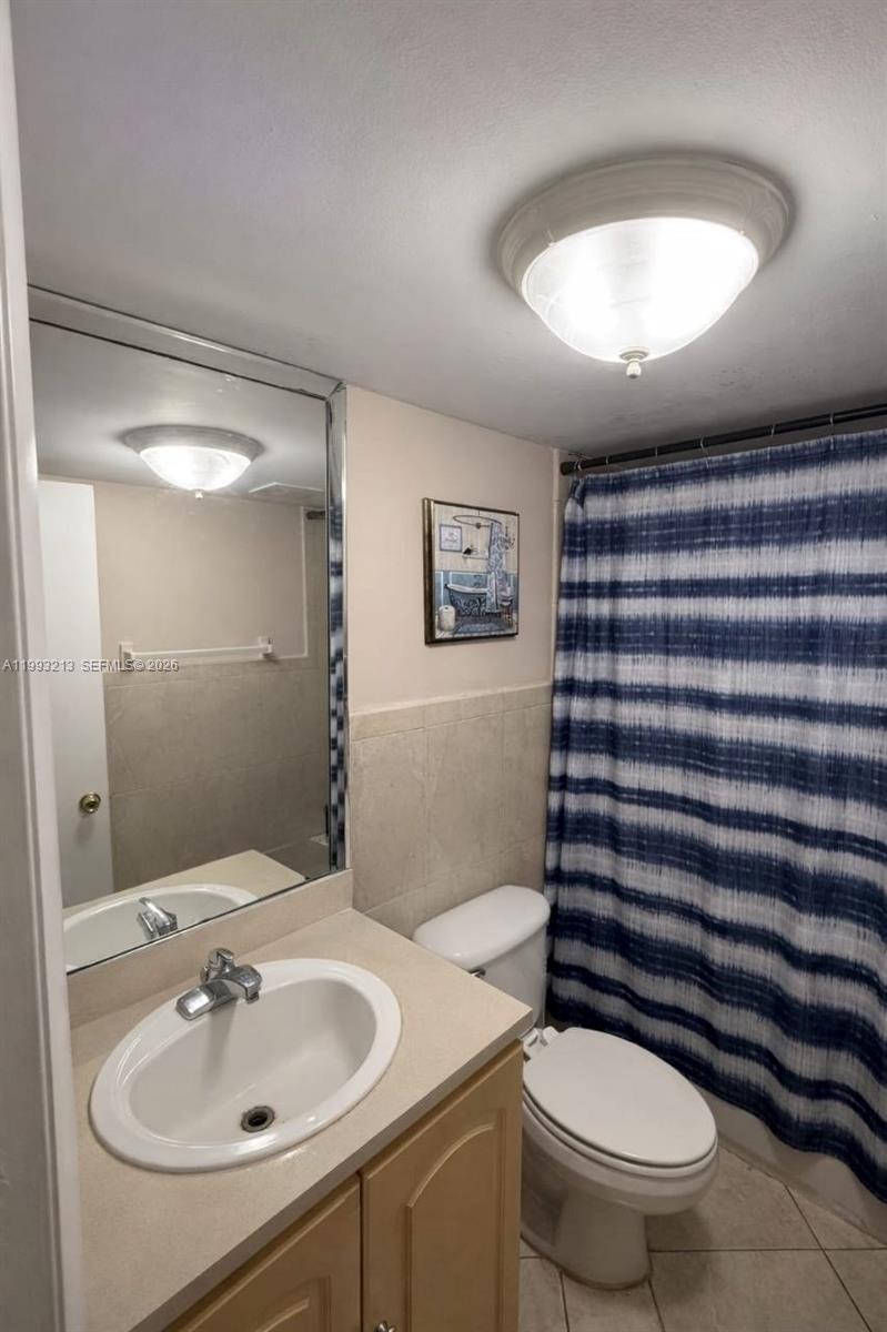 PEPPERMILL AT KENDALE LAKE - Residential