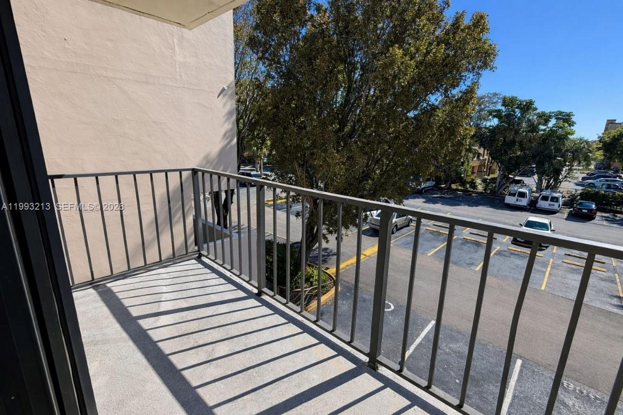 PEPPERMILL AT KENDALE LAKE - Residential