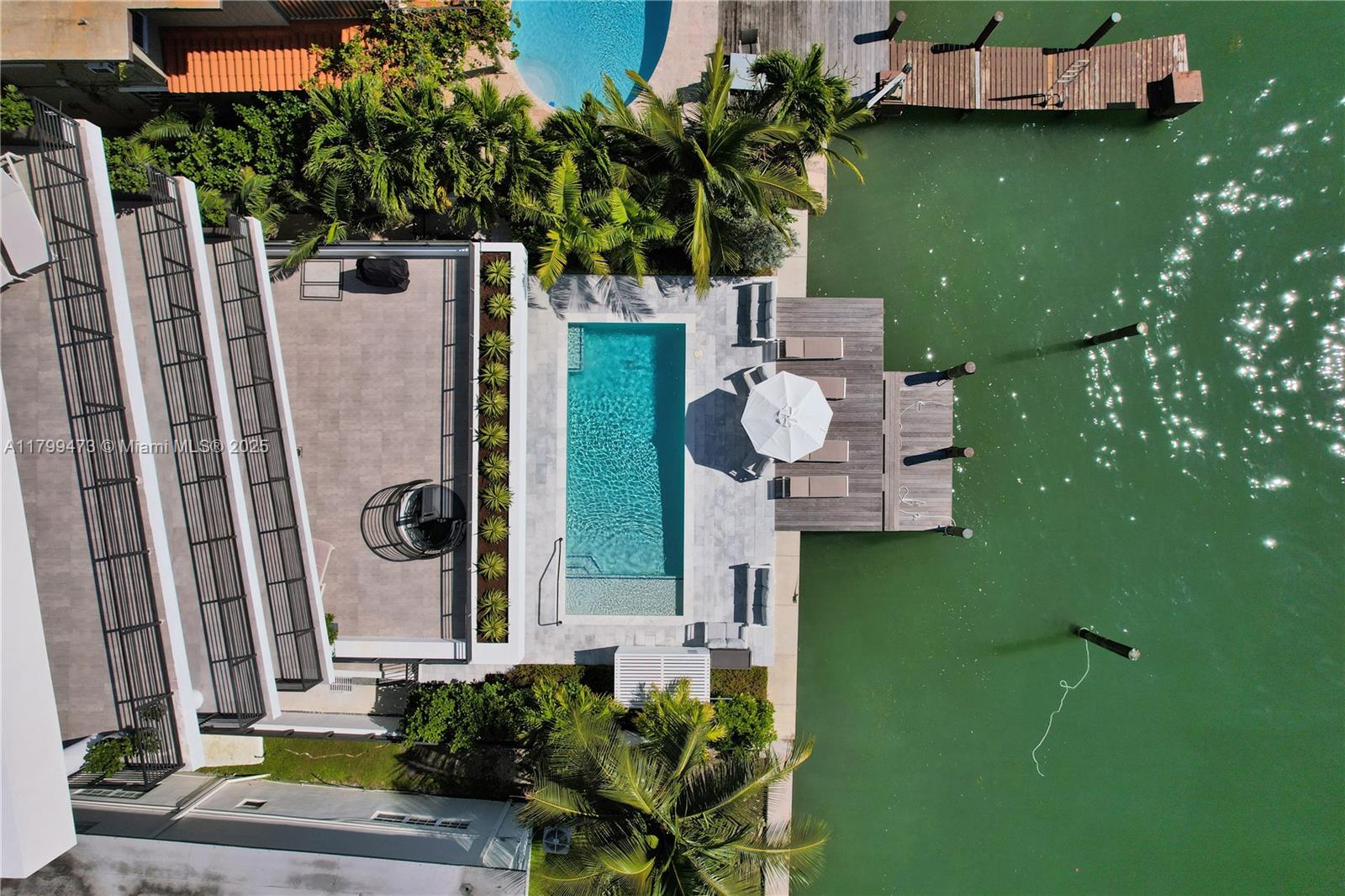 ISLE OF NORMANDY MIAMI VI - Residential Lease