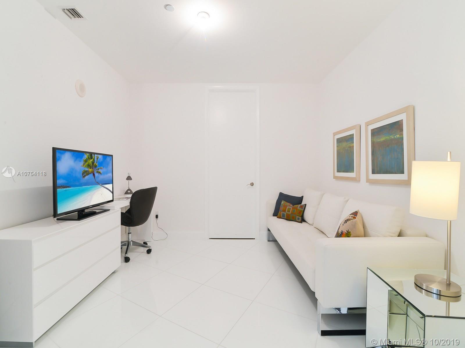 TDR TOWER III CONDO - Residential Lease