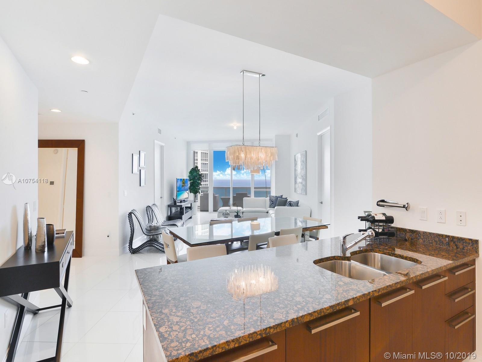 TDR TOWER III CONDO - Residential Lease