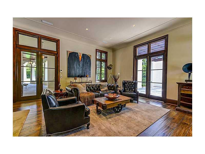 COCOA PLUM HEIGHTS SUB - Residential