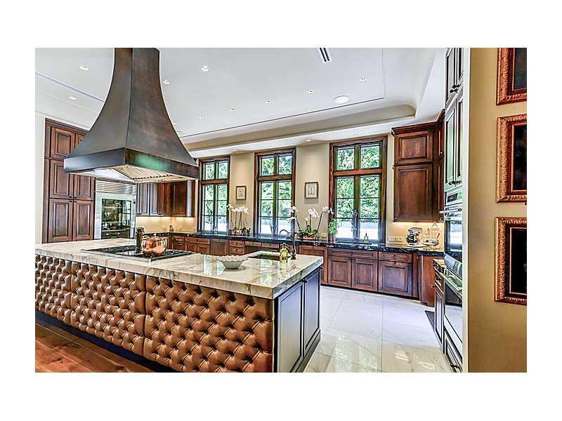 COCOA PLUM HEIGHTS SUB - Residential