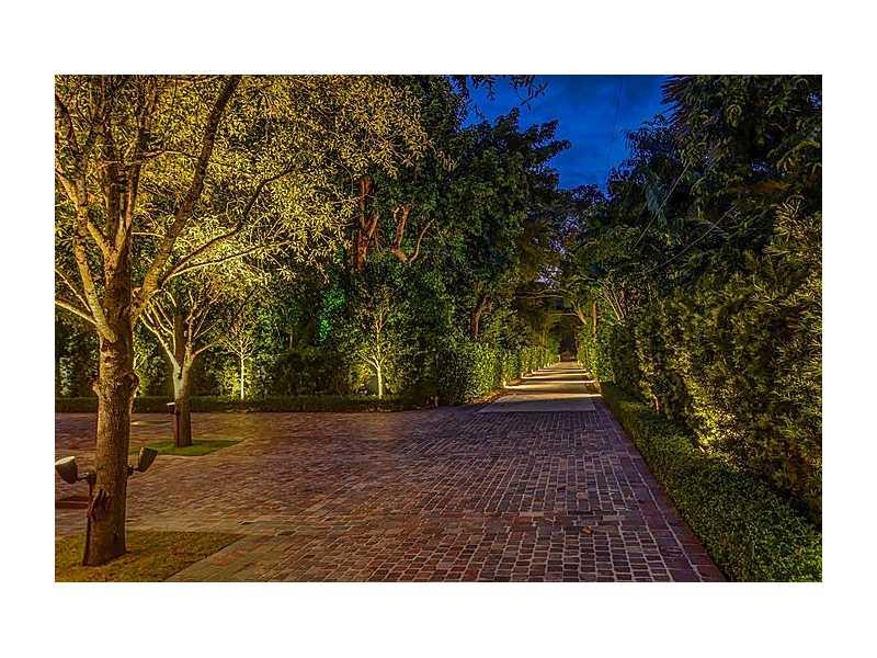 COCOA PLUM HEIGHTS SUB - Residential