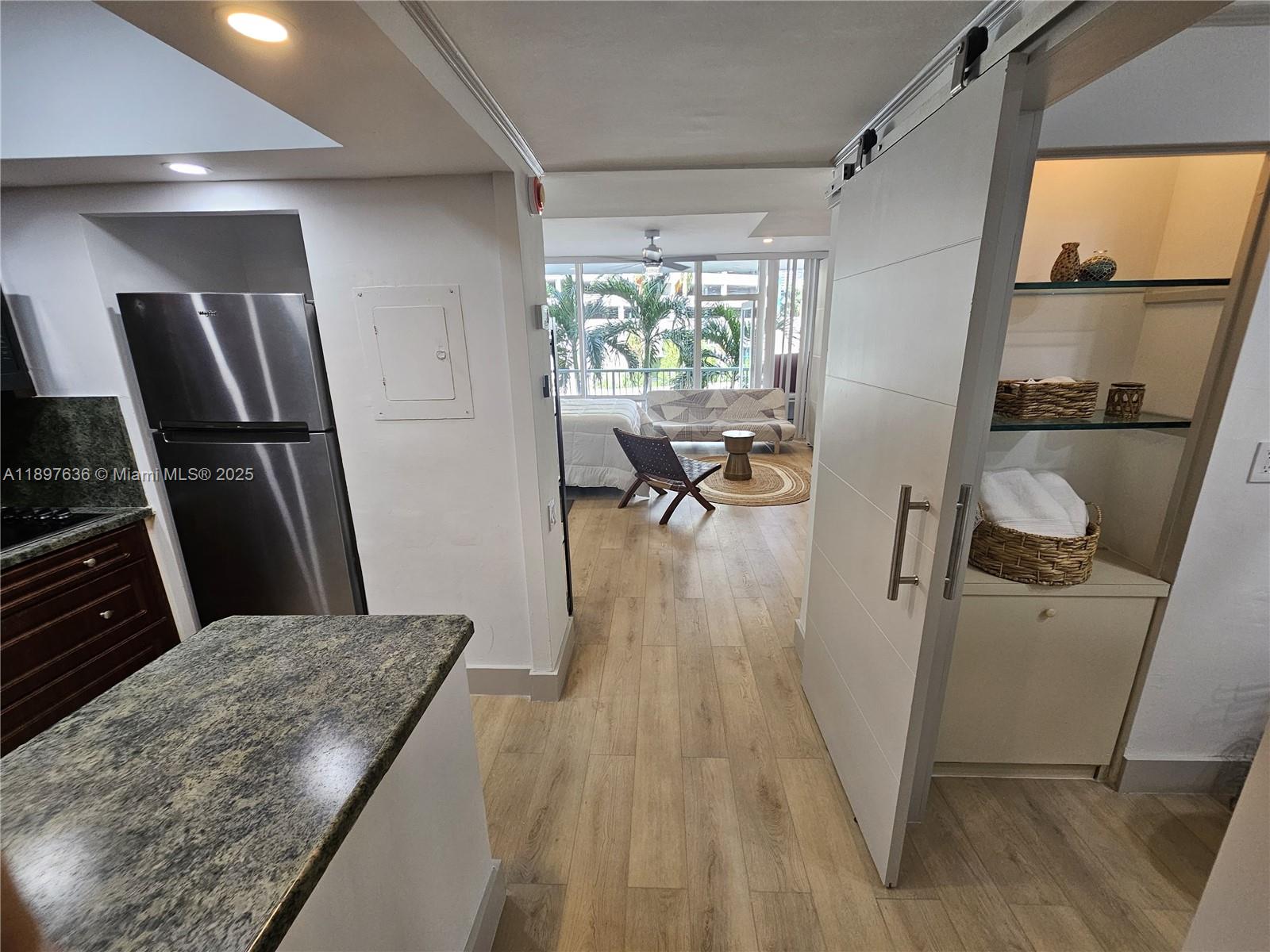 BRICKELL BAY TOWER CONDO - Residential Lease