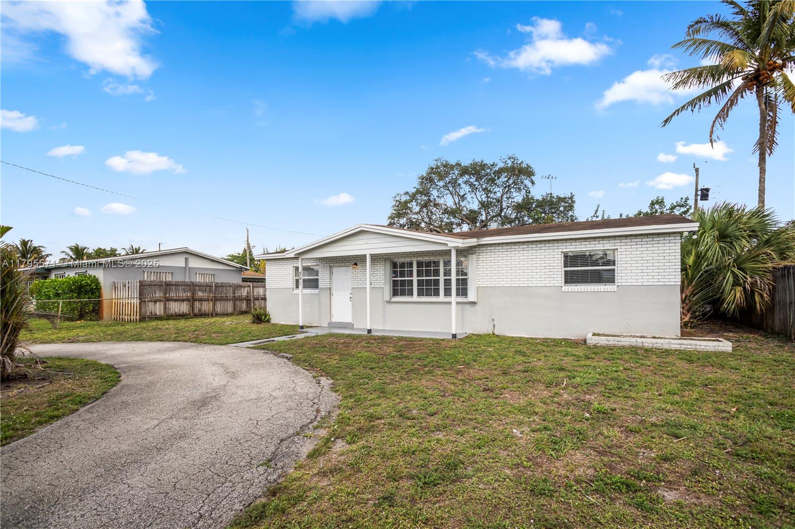 Property for Sale at 351 N 65th Ter, Hollywood, Broward County, Florida - Bedrooms: 3 
Bathrooms: 2  - $499,900
