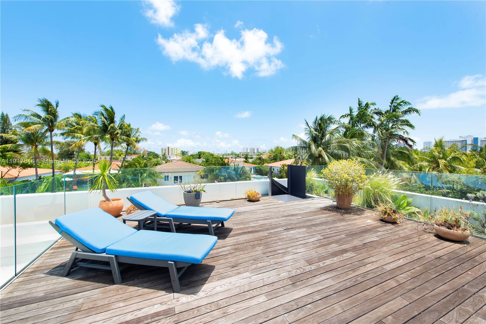 BISCAYNE POINT - Residential