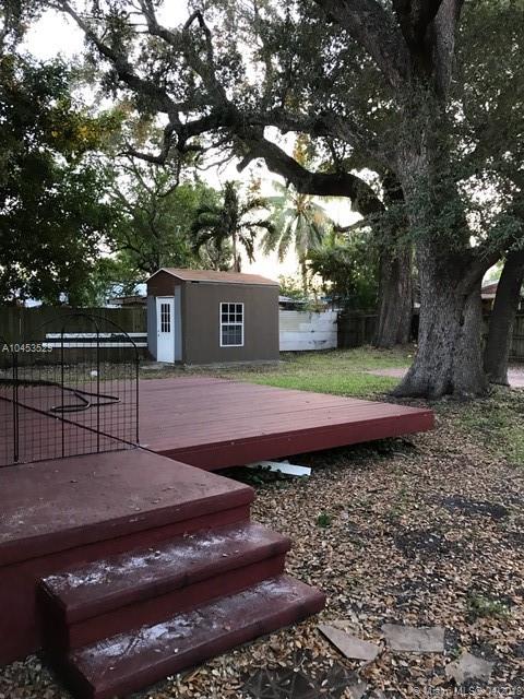 West Flagler Park - Residential Lease