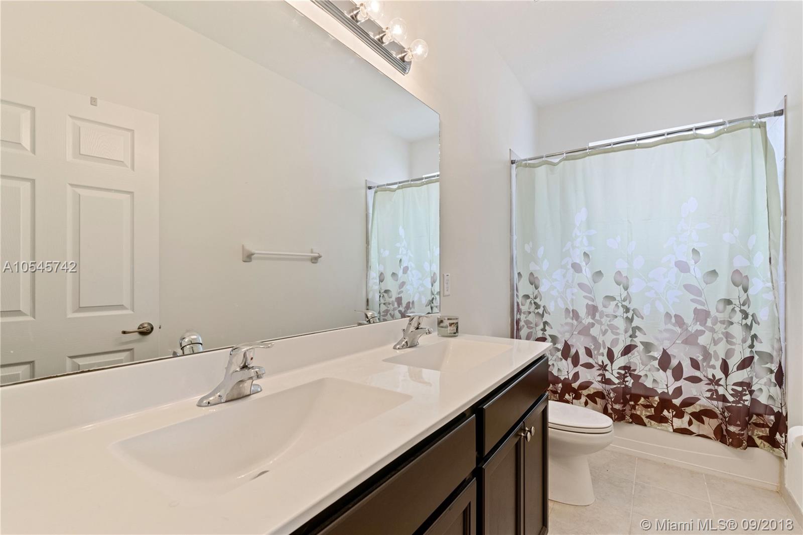 FERNANDO’S PLACE - Residential Lease