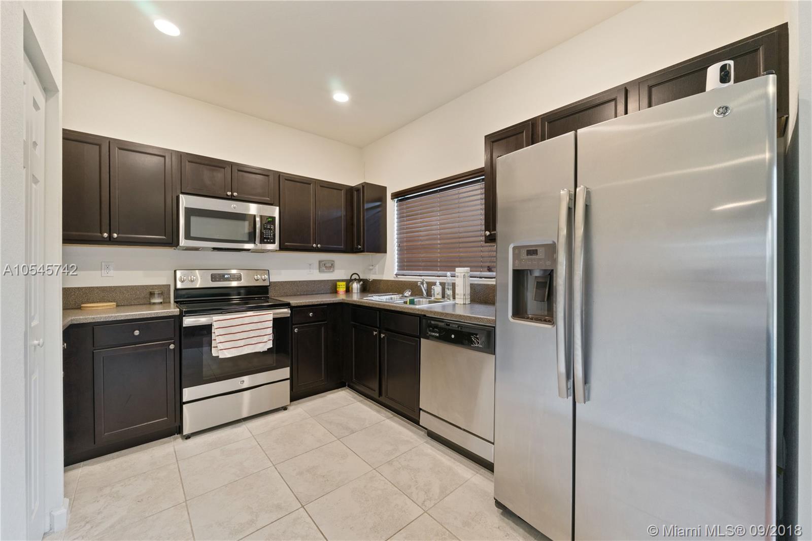 FERNANDO’S PLACE - Residential Lease