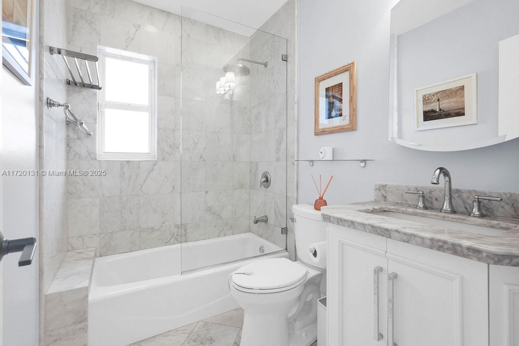 CORAL GABLES CRAFTS SEC - Residential