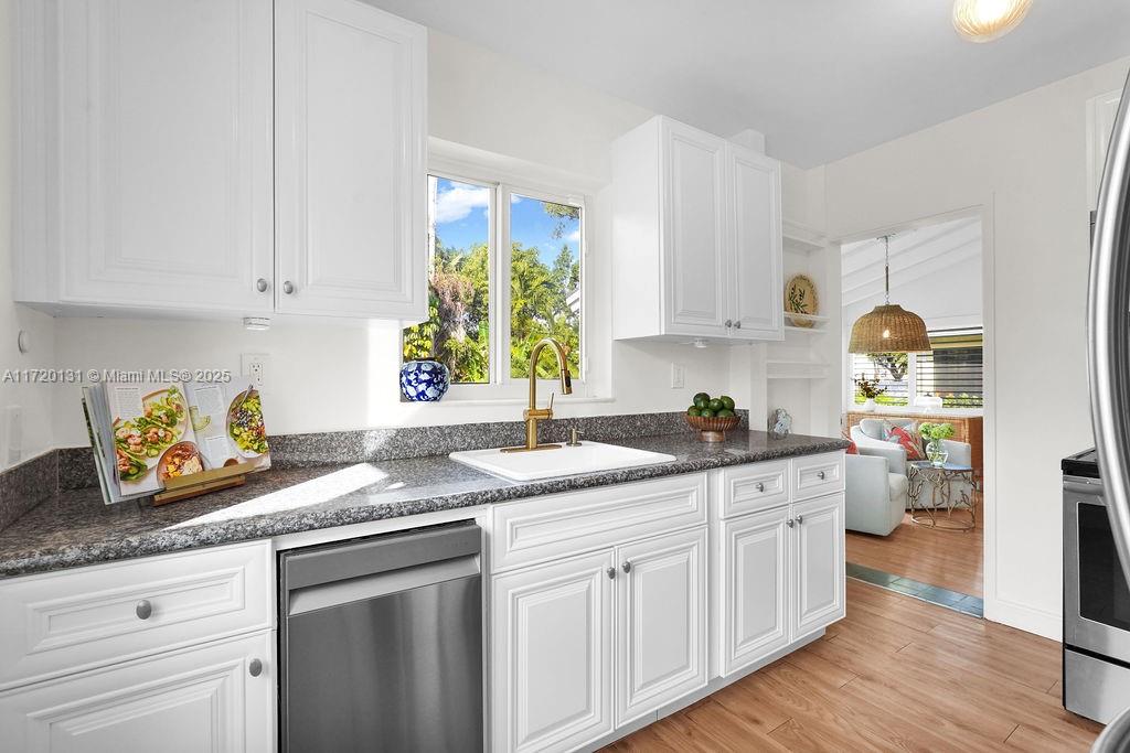 CORAL GABLES CRAFTS SEC - Residential
