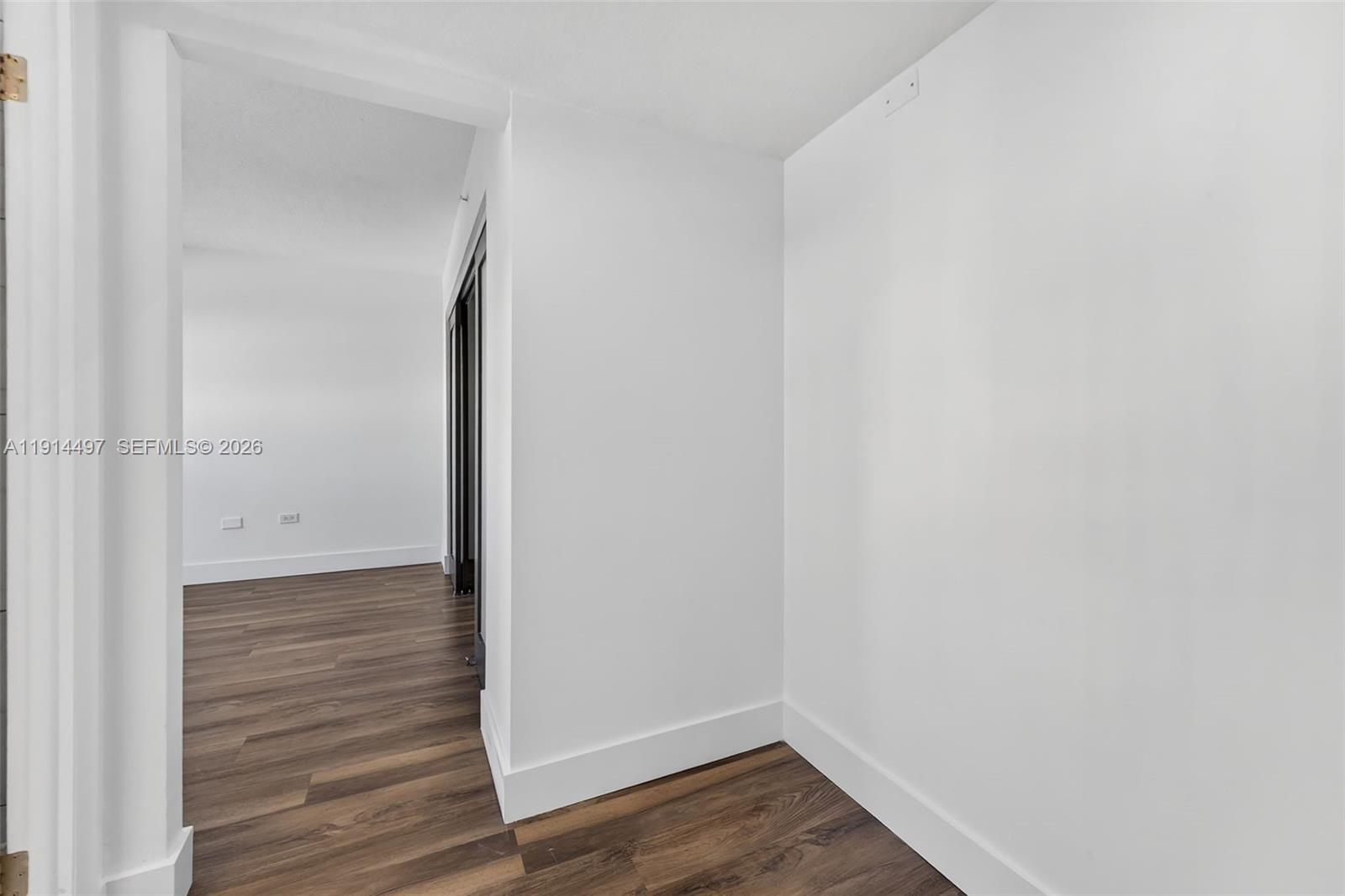 OCTAGON TOWERS I CONDO - Residential