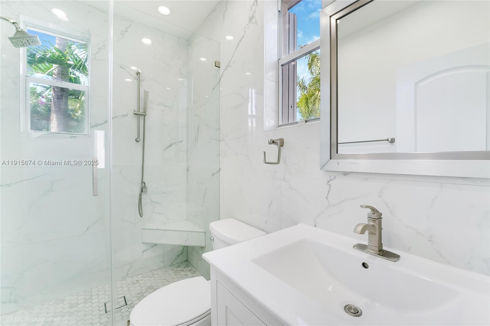 FRENCH VILLAGE IN THE GRO - Residential