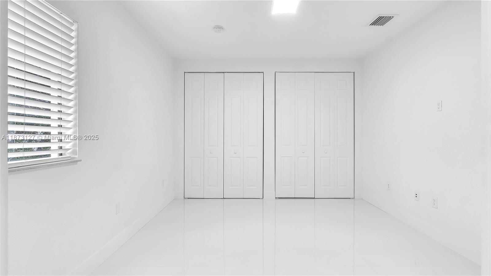 CUTLER CAY - Residential Lease