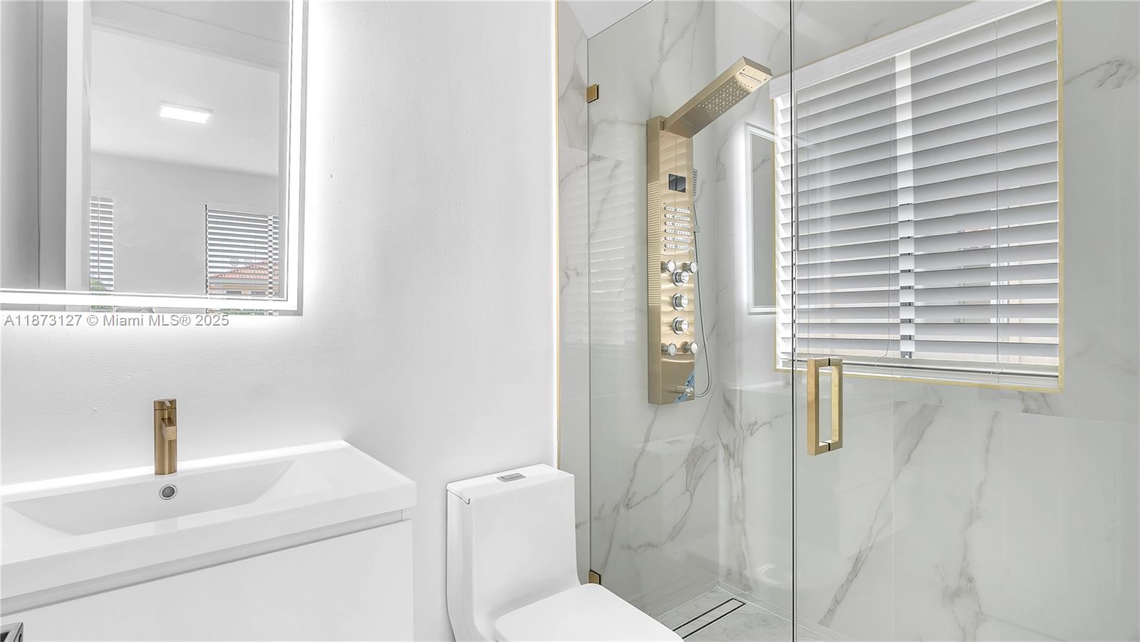 CUTLER CAY - Residential Lease