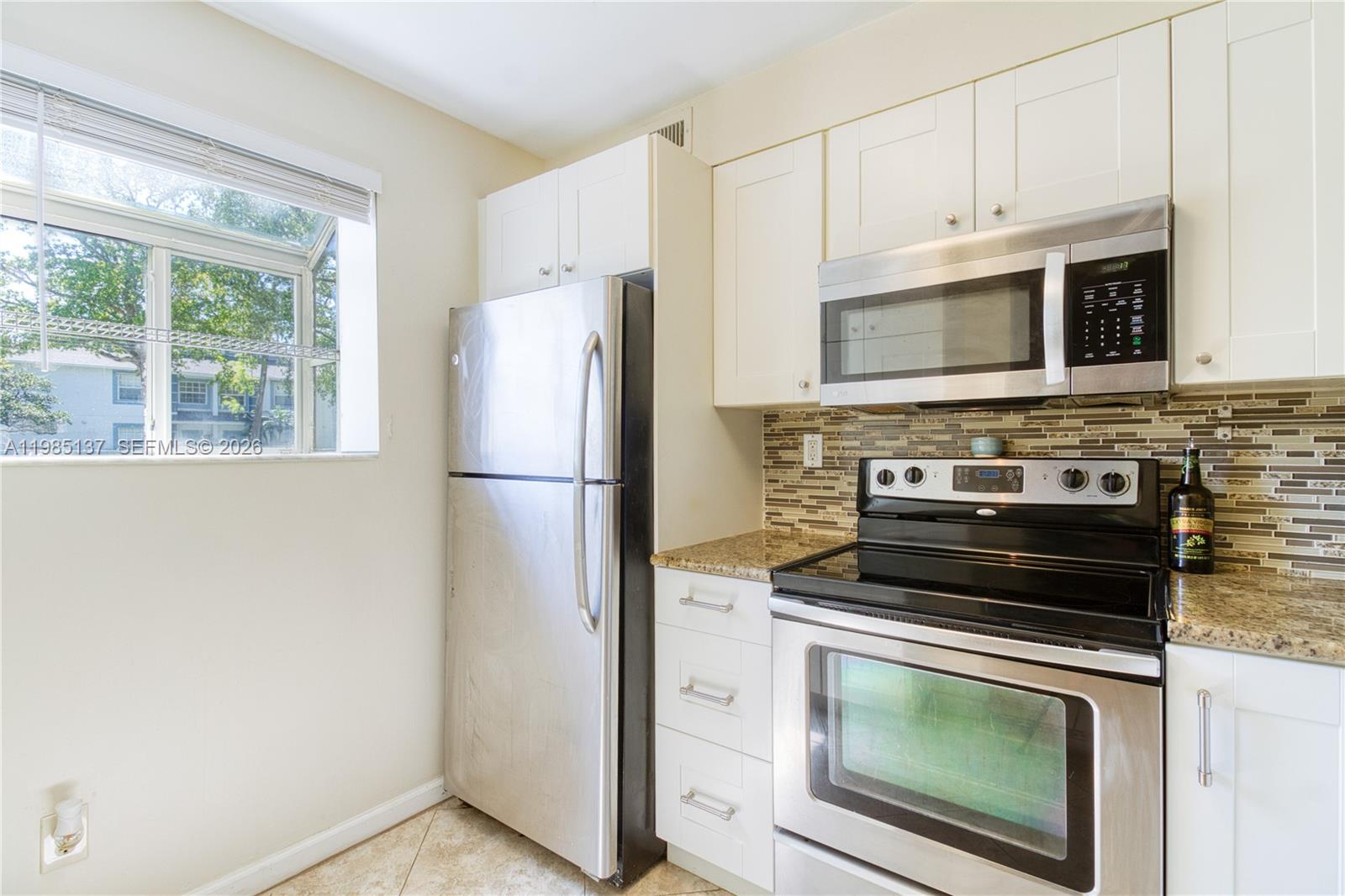 OAKLAND FOREST CLUB CONDO - Residential