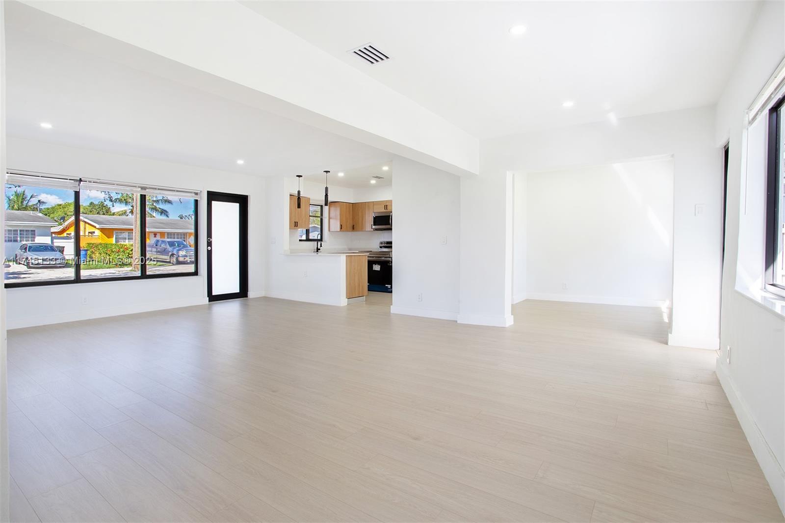 OAK ACRES - Residential