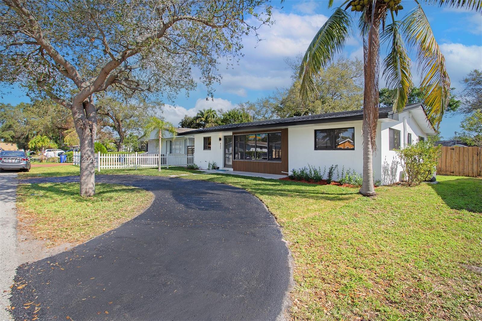 OAK ACRES - Residential