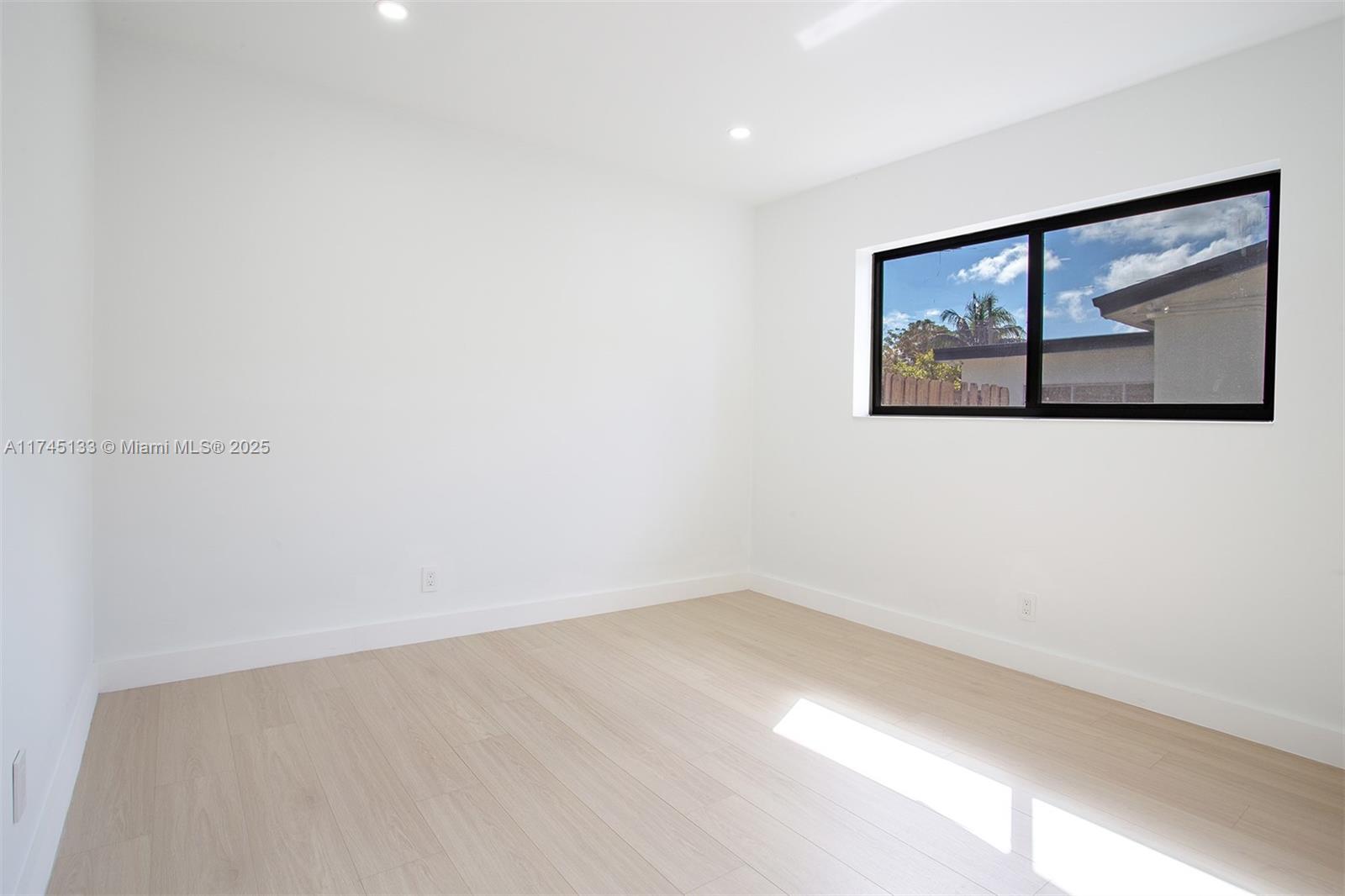 OAK ACRES - Residential