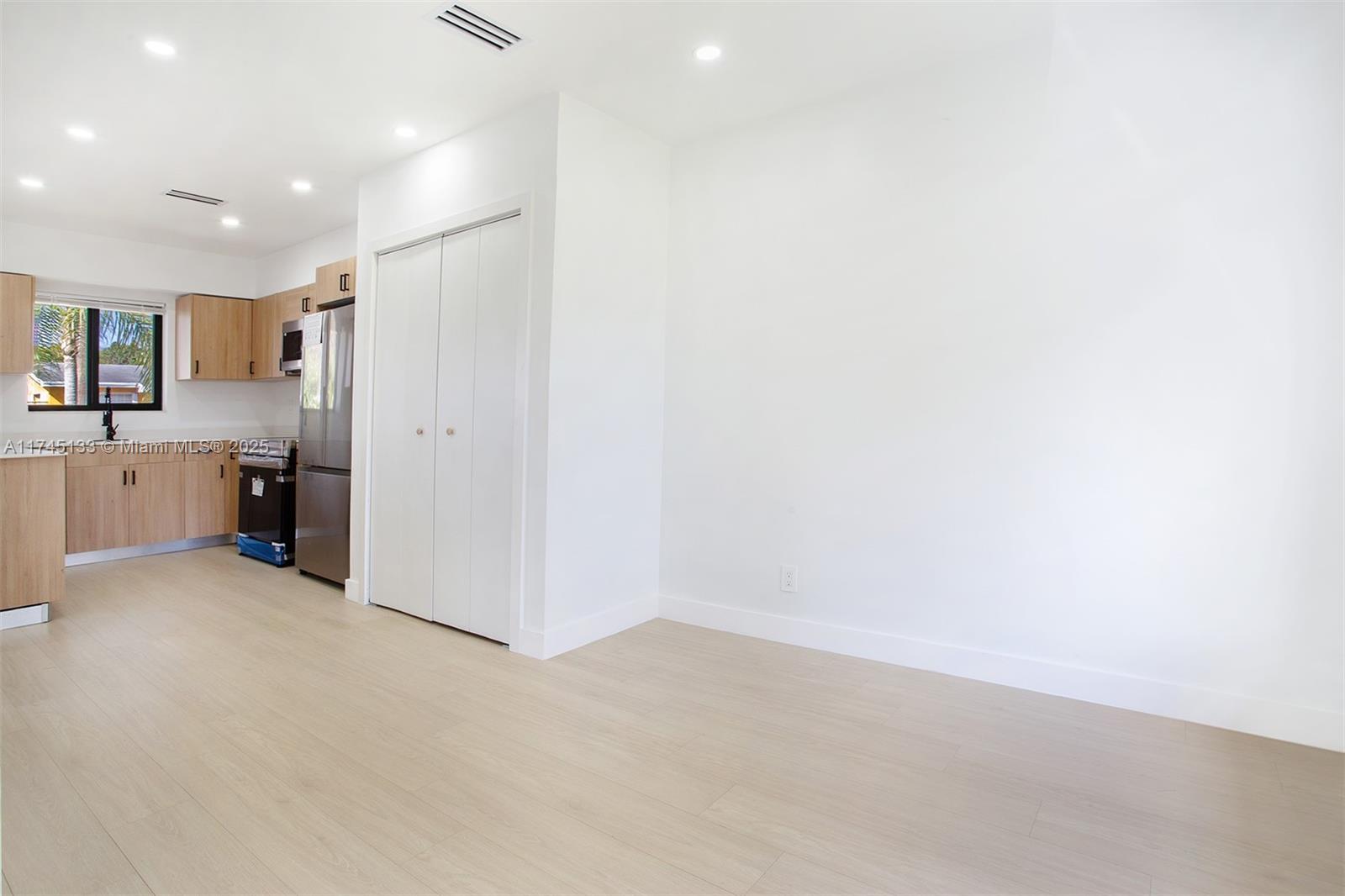 OAK ACRES - Residential