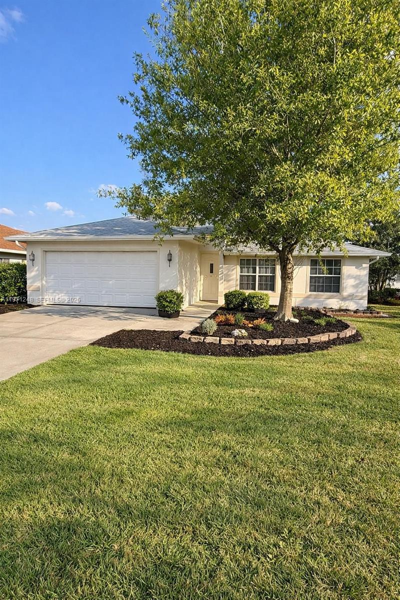 VARSITY LAKE - Residential