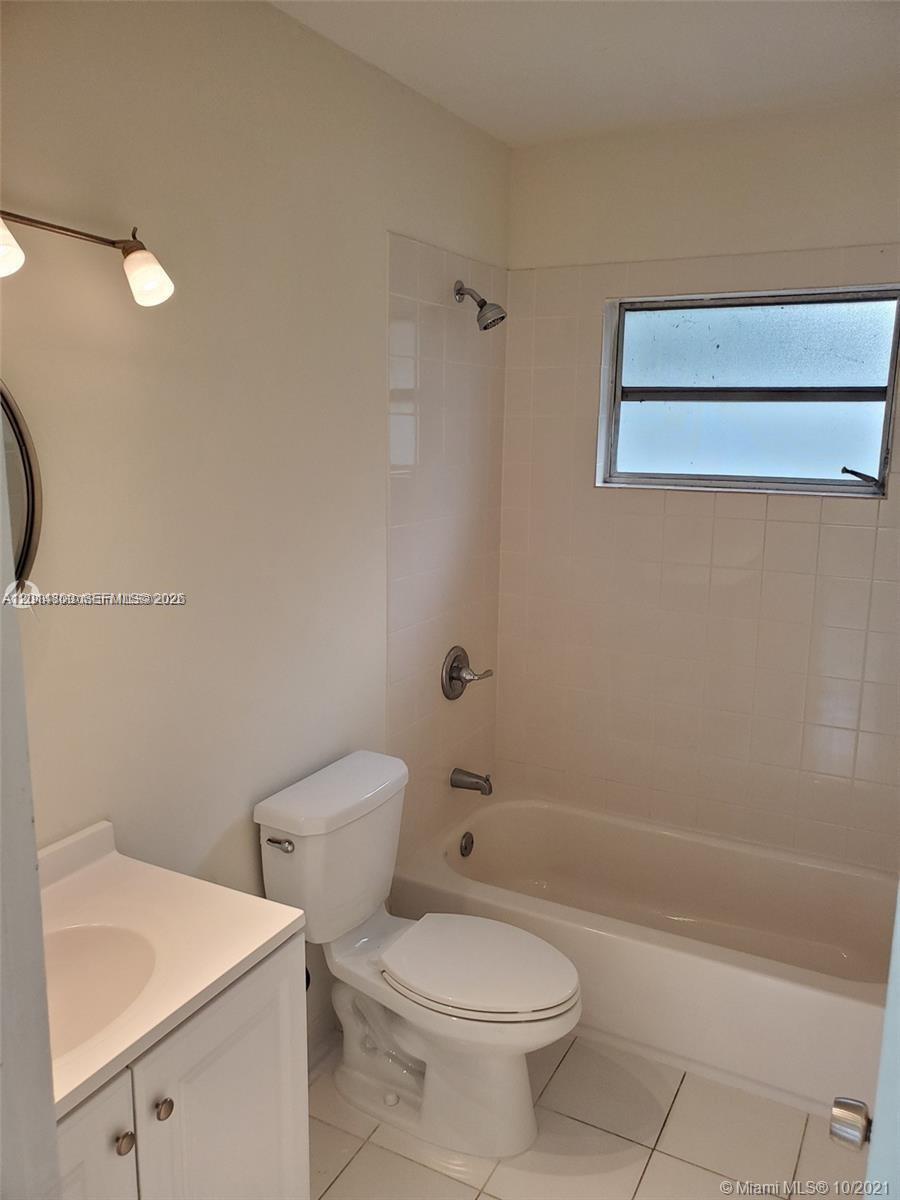 HILLSIDE - Residential Lease