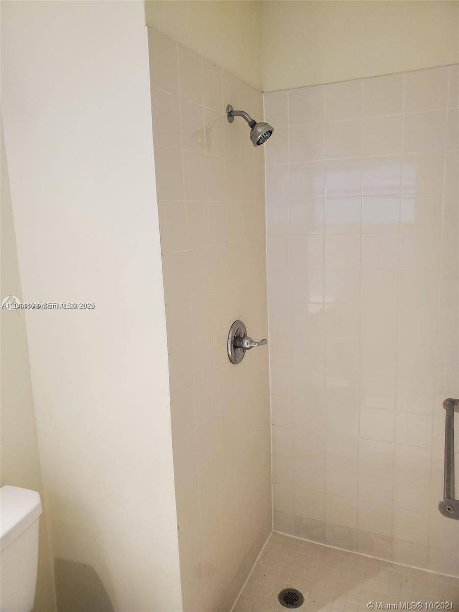 HILLSIDE - Residential Lease