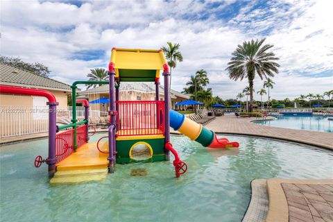 Tiny photo for 1392 Canary Island Dr, Weston, FL 33327 (MLS # A12027281)
