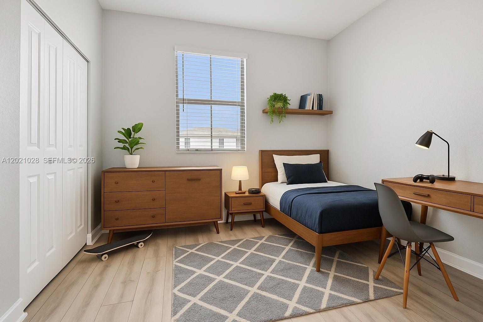 PINE ISLE - Residential