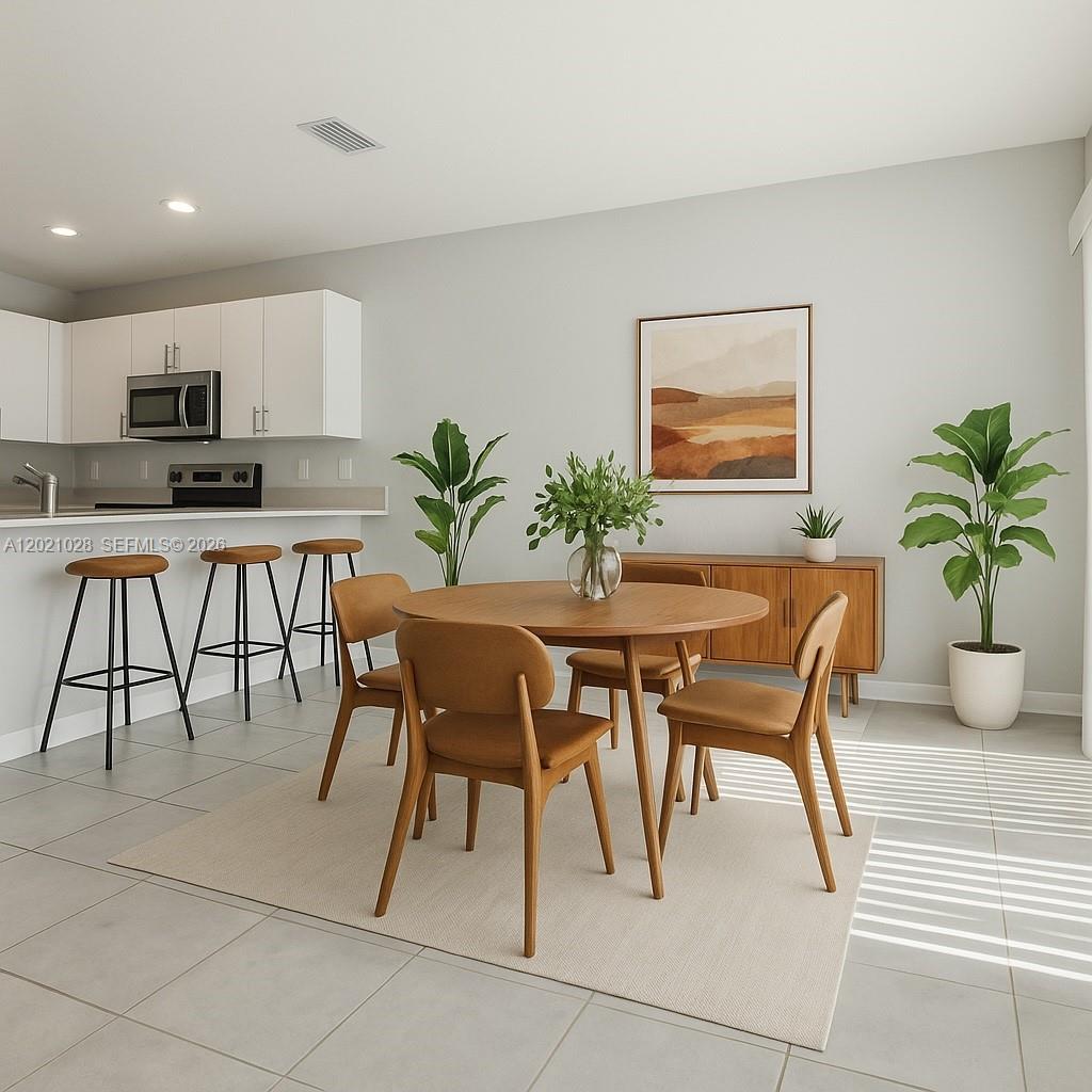 PINE ISLE - Residential