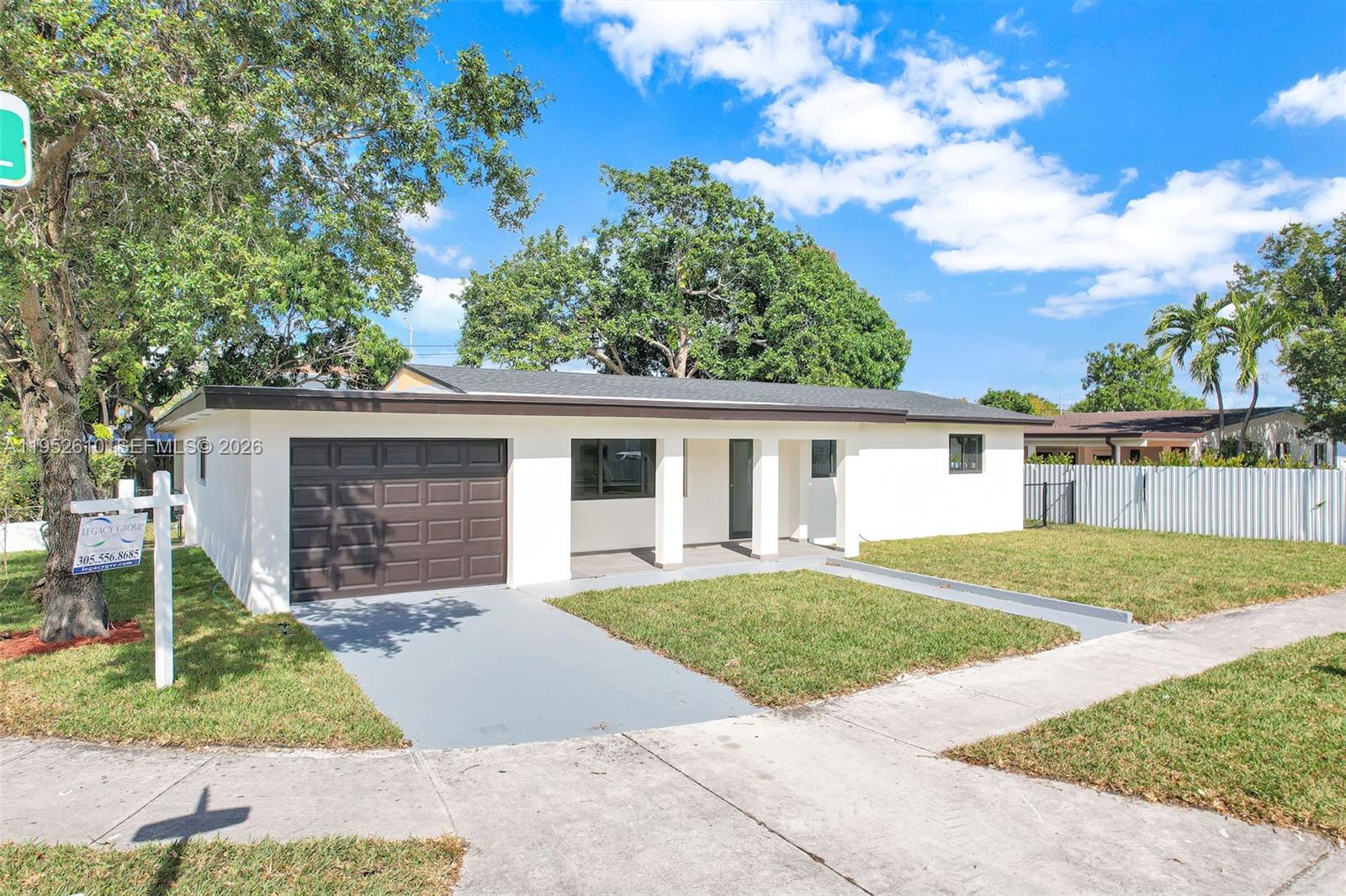 695 W 73rd Pl, Hialeah, FL, 33014/$899,900 1 695 W 73rd Pl