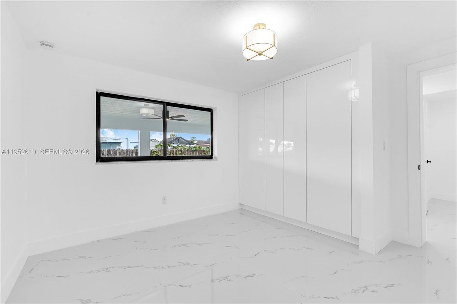 DOUGLAS ESTS - Residential