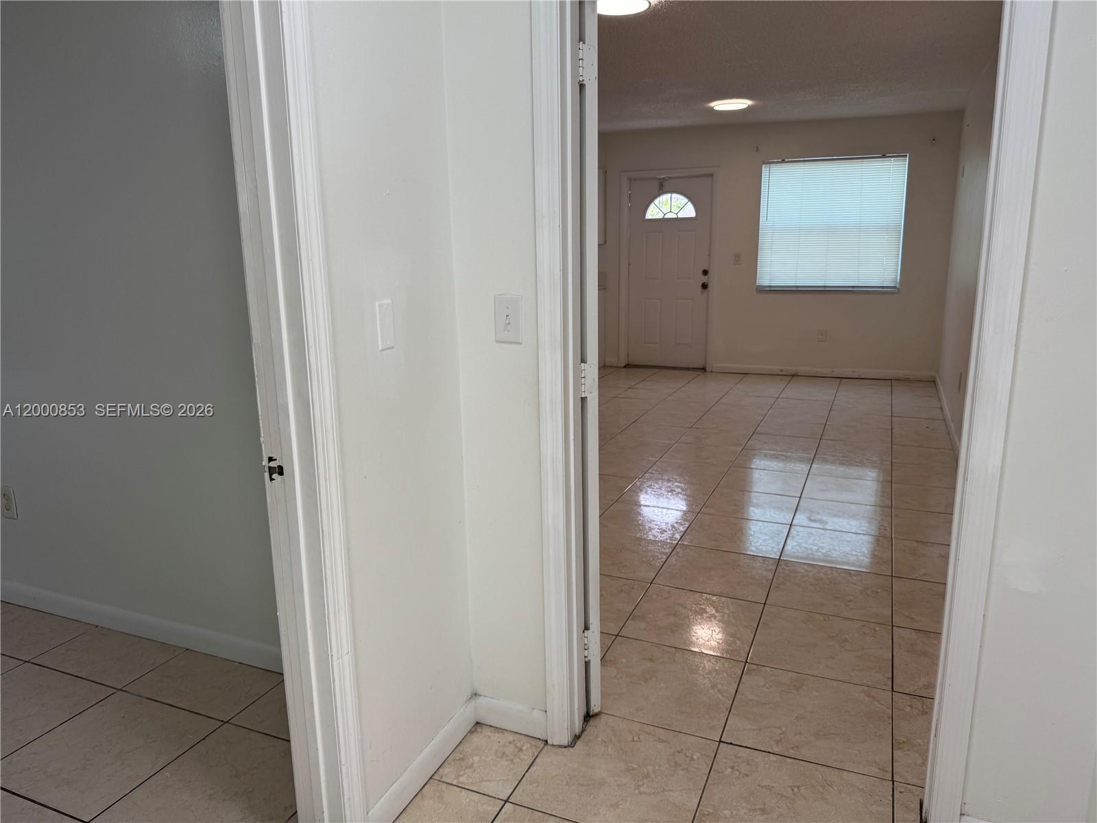 MIAMI GARDENS ESTATES SEC - Residential Lease
