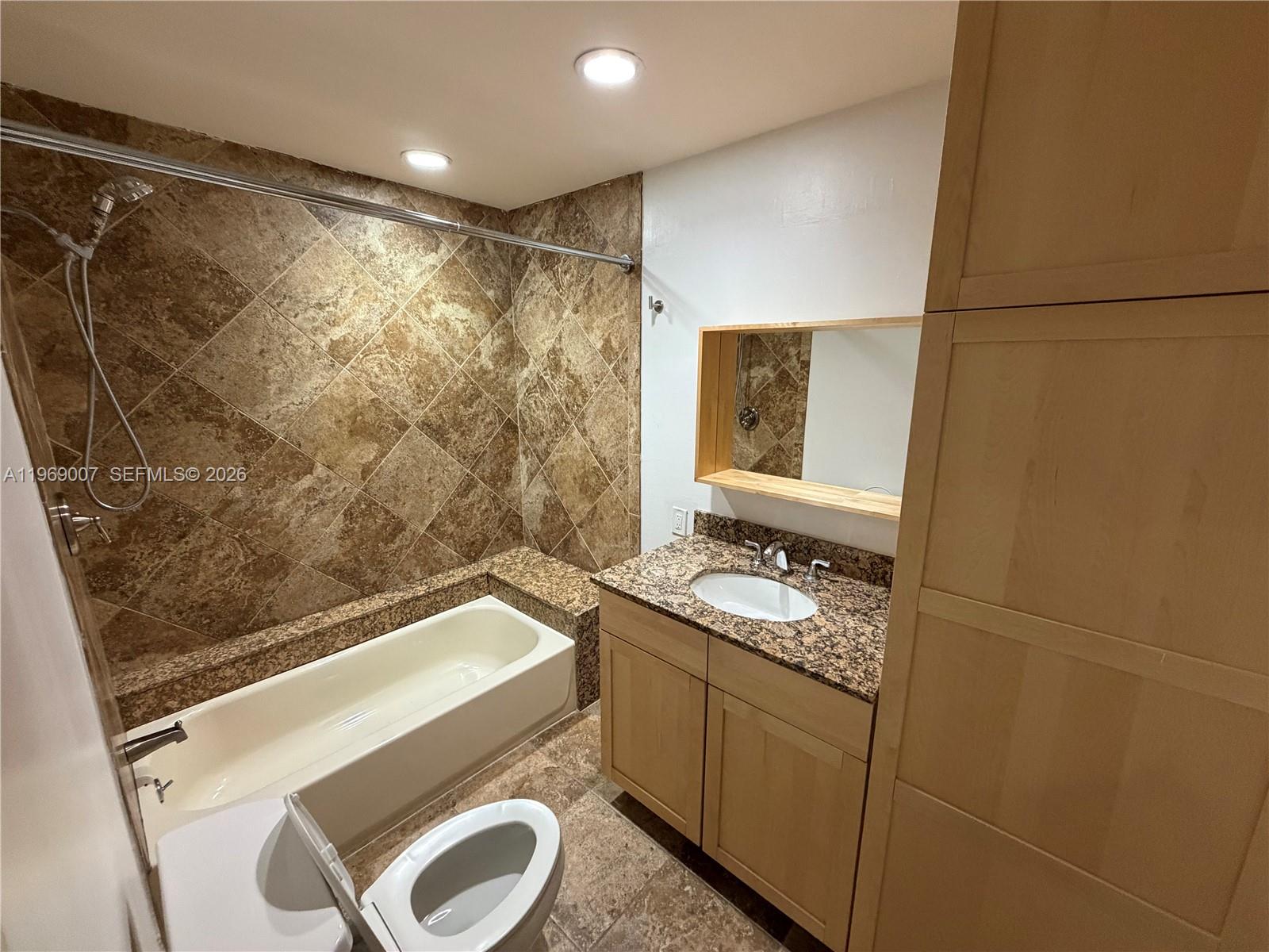 TOWNHOUSES AT JACARANDA C - Residential