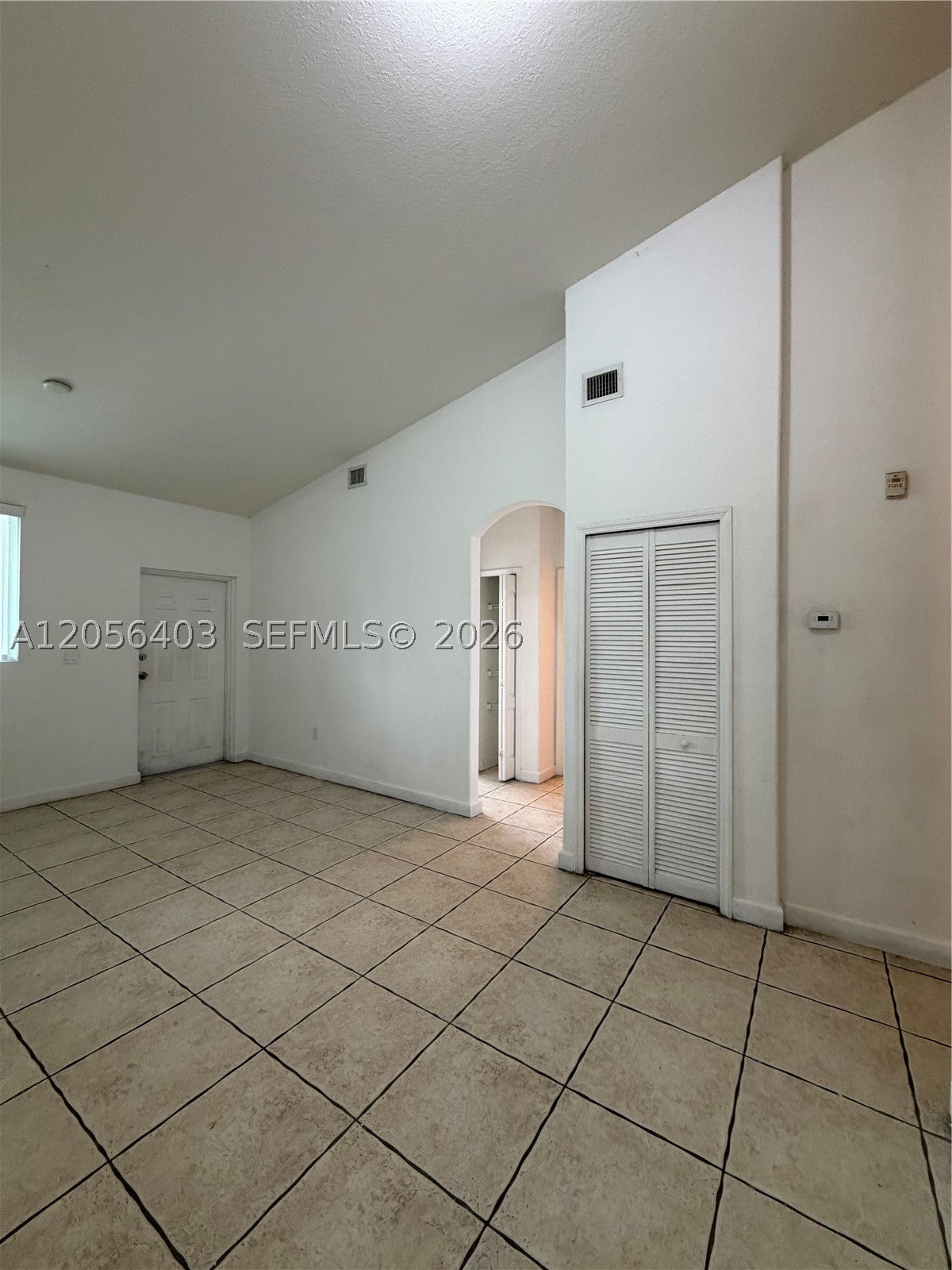 1661 SE 28th St 204